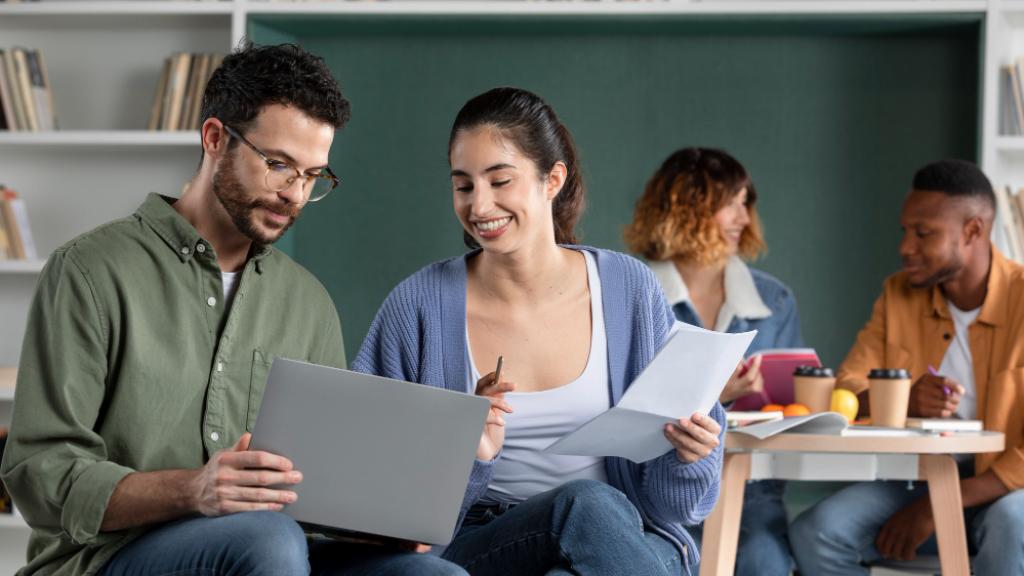 Experiencias educativas, innovadoras y digitales de la Escuela de Humanidades y Educación